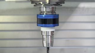 Mit speziellen Sensoren lassen sich Zerspanprozesse genau überwachen. Der Detailgrad der Daten hängt dabei allerdings von der konkreten Anwendung und dem verwendeten Messprinzip ab.  (Kistler)