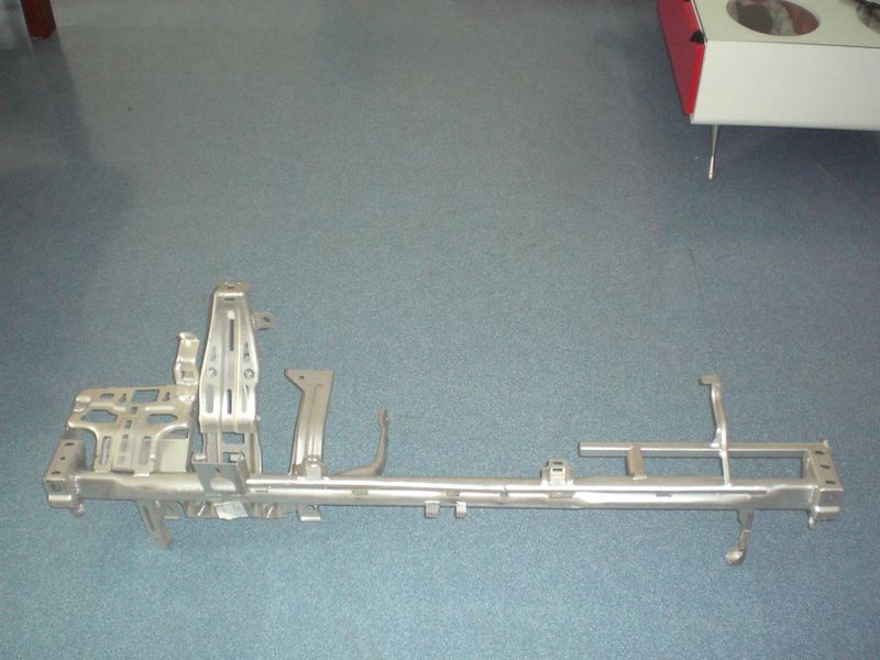 MnE21 Modulquerträger  (Bild: Stolfig)