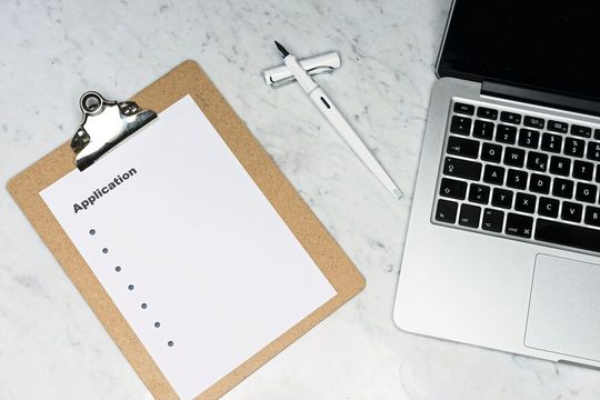 Im Bewerbungsprozess springen immer häufiger Kandidaten ab - häufig ohne Ankündigung.(Bild:  Markus Winkler auf Unsplash)