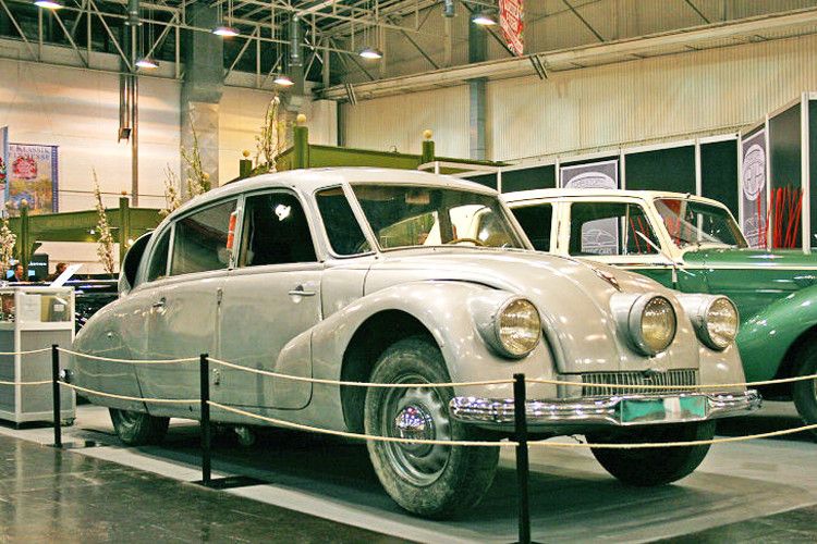Tatra Typ 87: Superschneller Stromlinien-Traum von 1946. (Foto: Techno Classica)