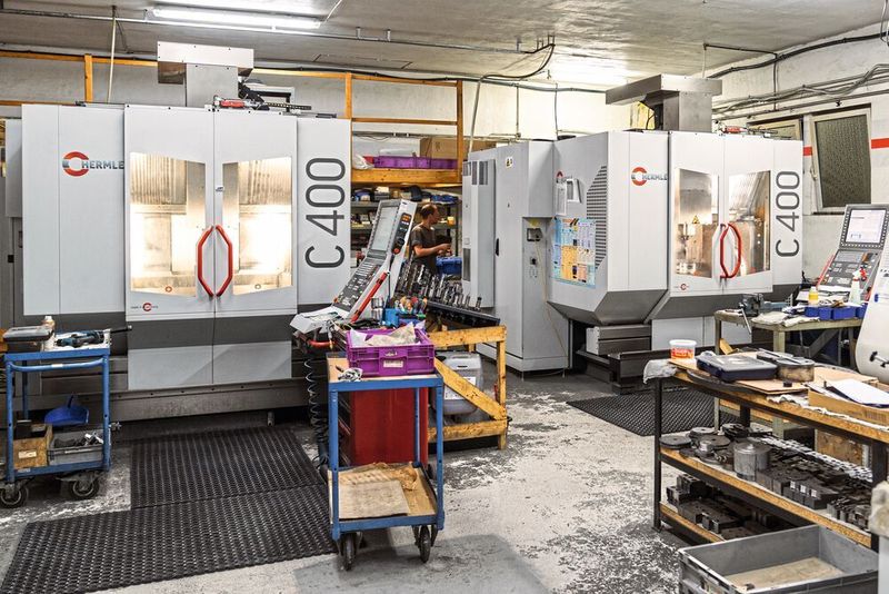 Dauerläufer: Rund 25 Stunden arbeitet die C 400 U am Rahmen des Fracebikes.  (maikgoering photography)