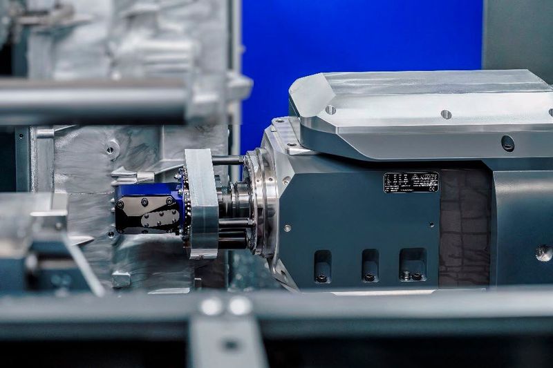 Precision machining of a megacasting component (Source: Benz Tooling)