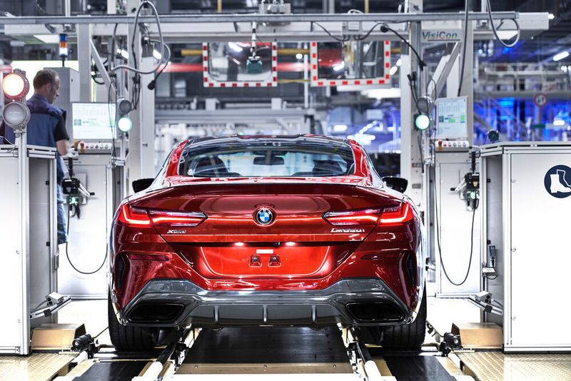 Im Juli hat die Produktion des neuen Modells im Werk Dingolfing begonnen. (BMW)