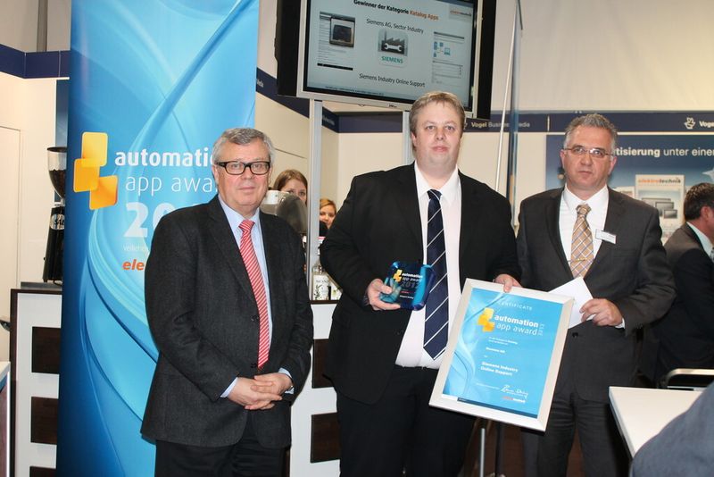 Gewinner in der Kategorie Kataloge - Industry Online Support App von Siemens: v.l. Reinhard Kluger von elektrotechnik, Uwe Hergenröder von Siemens Industry und Bernd Weinig von elektrotechnik. (Kunze/elektrotechnik)