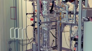 In der Miniplant wurde die Methanolsynthese aus Hüttengasen erfolgreich demonstriert. (Bild: Fraunhofer ISE)