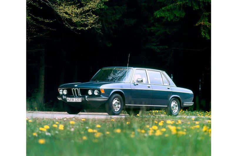 BMW 2.8 L, ab 1975. (BMW)