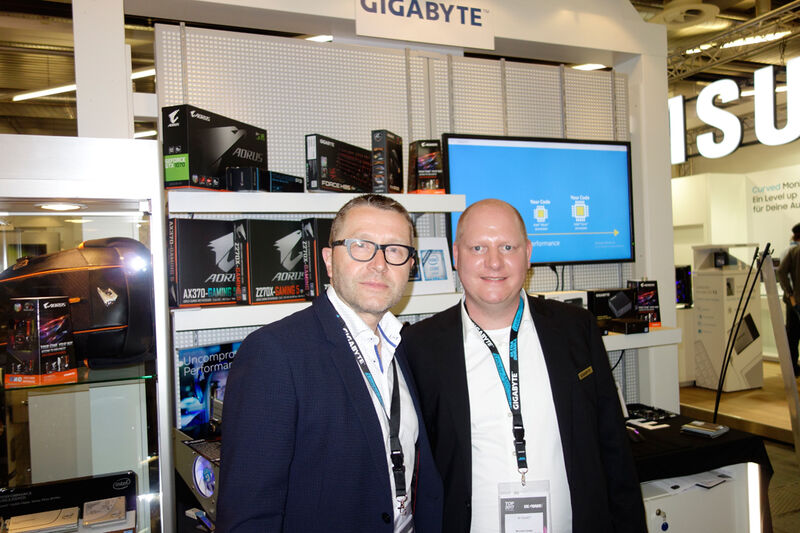 (l.) Frank Bösser und Michael Linden, Gigabyte (Bild: IT-BUSINESS)
