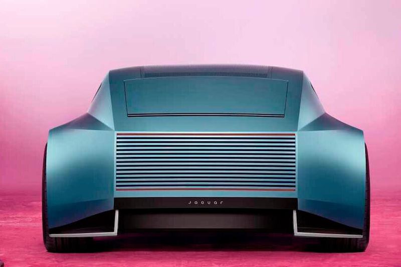 Das aufsehenerregende Heck des Type 00 (Bild: JLR)