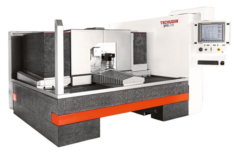 Für grosse Werkstücke mit bis zu 250 mm Durchmesser und 500 mm Länge ist die Tschudin 600 Ecoline/Proline ideal. (Tschudin)