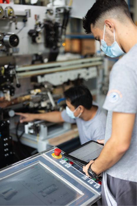 (Die Soudronic AG hat in der Fertigung bereits den Connected-Work-Ansatz umgesetzt. Bild: Soudronic AG)