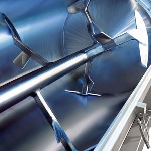 Zwei Faktoren haben entscheidenden Einfluss auf die Eignung für Produktionsverfahren mit hohen Anforderungen an die Hygiene: die Wahl geeigneter Werkstoffe und die geometrische Gestaltung der Betriebsmittel.(Bild: Gebr. Lödige Maschinenbau)