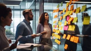 Die ÖFIT-Wegbereiter sollen in Workshops mit Verwaltungsmitarbeitenden validiert und fortlaufend aktualisiert werden. (© visoot – stock.adobe.com)