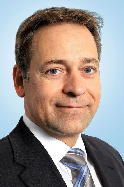 Joachim Hanke, Leiter Fokus Industry Intralogistics bei Lenze:   „Mit dem Lenze-Drive-Package  lassen sich durch die im Frequenzumrichter implementierte Funktion ‚VFC eco‘ signifikante Energieeinsparungen erreichen.“ Bild: Lenze (Archiv: Vogel Business Media)