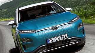 Der Hyundai Kona Elektro kostet nach Abzug der aufgestockten Umweltprämie mindestens 26.400 Euro. (Hyundai)