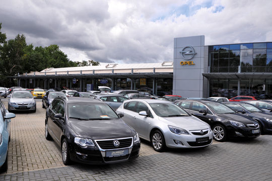 In der Unternehmenszentrale in Braunschweig bietet Dürkop das komplette Fahrzeugangebot des großen Markenportfolios. (Archiv: Vogel Business Media)
