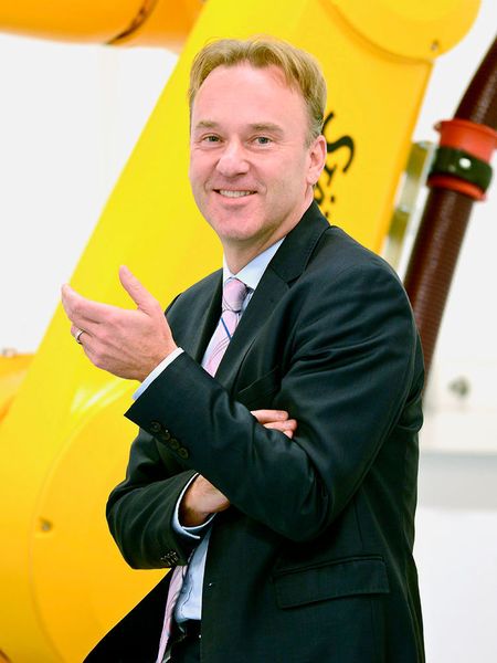 Gerald Vogt, Group Division Manager Stäubli Robotics, sieht in der Medizin- und Pharmabranche noch immer ein gewaltiges Wachstumspotenzial.
 (Industrie Kommunikation Högel)