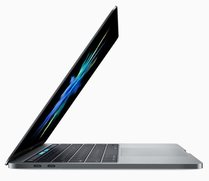 Apple hat die Aluminium-Unibody-Gehäuse der MacBook-Pro-Notebooks flacher gemacht. Als Schnittstellen gibt es vier Thunderbolt-3-Ports mit USB-Typ-C-Buchsen. (Apple)