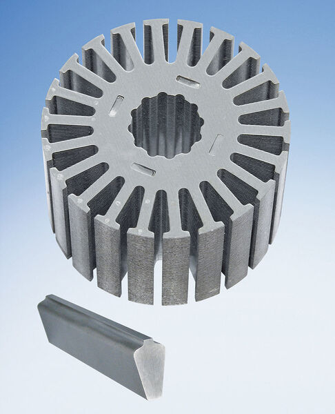 Bei Hartmetallstempeln für die Produktion von Rotoren und Statoren können Beschichtungen wie Baliq Alcronos Standzeitvorteile bringen und sichere Prozesse schaffen. (Zecha)