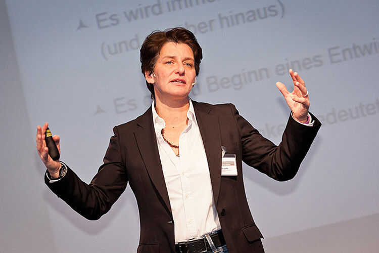 Ellen Lohr: „Leichtbau fordert Leichtbau.“ (Foto: Stefan Bausewein)