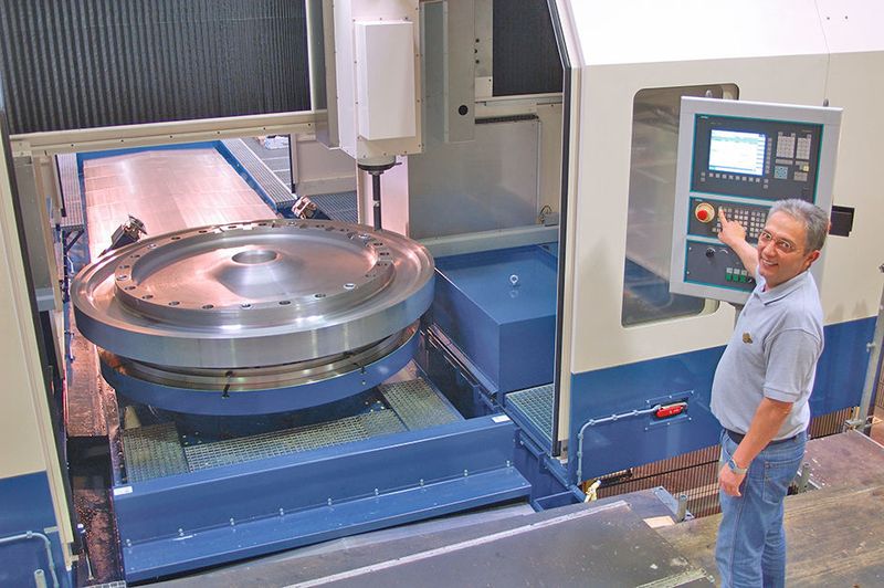 Bild 5: Fräsbereich der Kombinationsmaschine Gantryline RT. (Bild: Elb-Schliff)