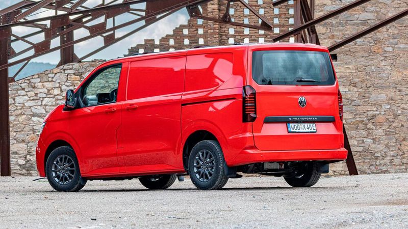 Mit 13 Karosserieversionen, Front,- Heck- und Allradantrieb sowie diversen Ausstattungsversionen ist das Modellangebot so breit aufgestellt wie noch nie. (Bild: VW)