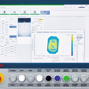 Das kundenspezifische Multitouch-Control-Panel CP3918 unterstützt die optimale Bedienbarkeit der GMP300.(Bild:  Beckhoff)