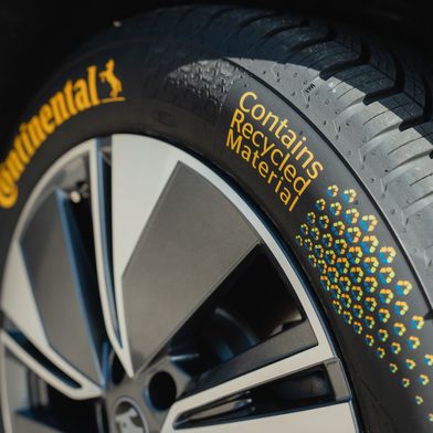 Der ZEvRA Konzeptreifen von Continental besteht zu rund 43 % aus recycelten Materialien. (Bild: Continental)