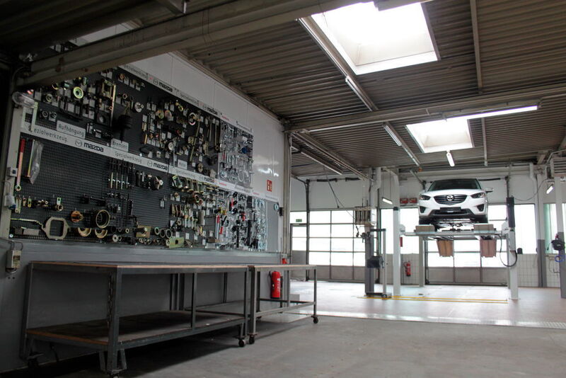Die Werkstattfläche im neuen Betrieb beträgt 900 Quadratmeter. (Autohaus Büdenbender)