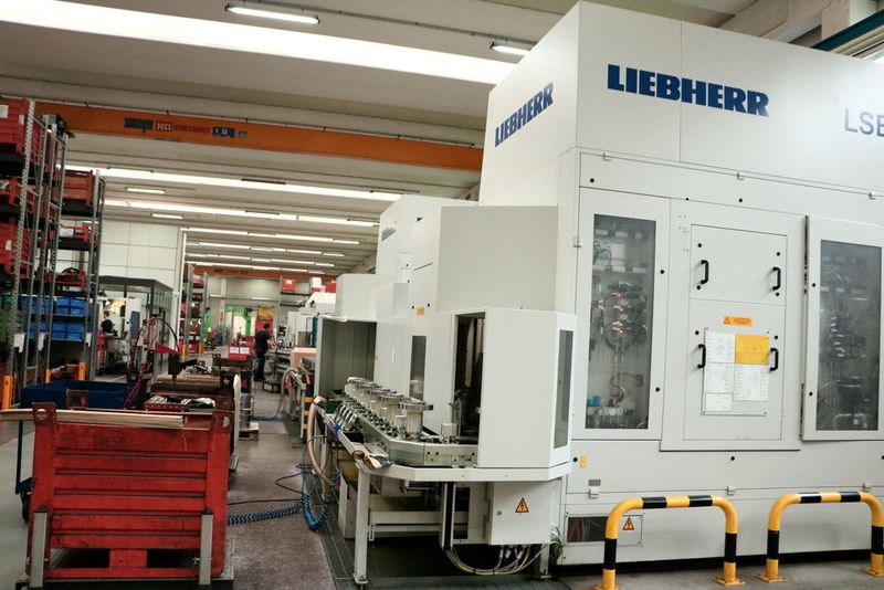 Zu Besuch beim MCM-Kunden Omsi Trasmissioni – einem führenden Hersteller und Entwickler von kundenspezifischen Antrieben. (Sonnenberg)