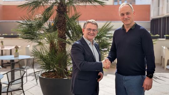 Dr. Roland Fornika (links) ist zum Präsidenten der FECCIA gewählt worden.(Bild:  VAA)