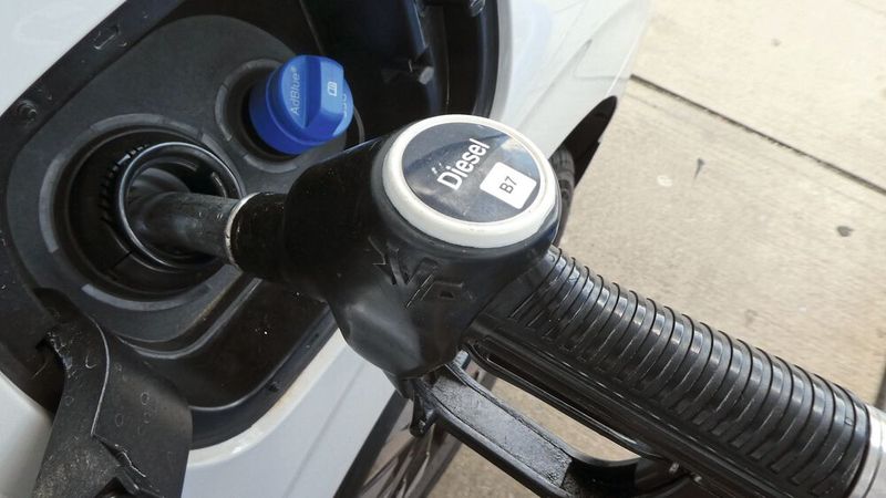 Wir mussten tatsächlich selten zum Tanken anhalten, was zum einen am Tankinhalt von 75 Litern lag, …  (Bild: Wolfgang Michel – VCG)