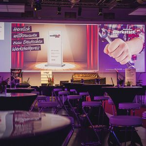 Jahr für Jahr bietet das Vogel Convention Center mit seinen atmosphärischen Räumen den passenden Rahmen für die Verleihung des Deutschen Werkstattpreises – der Branchen-Auszeichnung für freie Werkstätten.(Bild:  Stefan Bausewein)