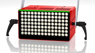 Messring installiert insgesamt 56 LED-Scheinwerfer in der Crashtestanlage von Ford in Köln. (Messring)