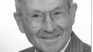 Prof. Ralf Cuntze, Leiter der Arbeitsgruppe Engineering bei der Carbon Composites e. V. (CCeV), Augsburg: „Bei der Entwicklung von Bauteilen aus Faserverbundkunststoffen ist es wichtig, Simultaneous Engineering zu leben.“  (Bild: CCeV)