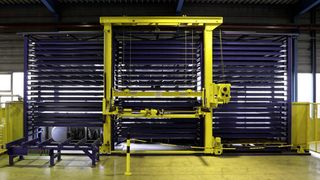 Das Langgutlager bei Binder in Crailsheim stammt von Kemper Storatec ist in Kassetten unterteilt und verschafft dem Behälter- und Apparatehersteller eine bessere Übersicht. (Bild: Kemper Storatec)