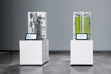 En el reactor de algas se utilizan productos de los ámbitos de la gestión de gases, la gestión de líquidos y la tecnología de control.(Imagen: Festo SE & Co. KG)
