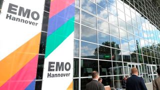 Bis zu 18. September 2023 an dem die EMO Hannover wieder startet ist zwar noch einige Zeit hin, doch will der Veranstalter VDW jetzt schon verraten, welche Themen Fokussiert werden. Dazu gehört zum Beispiel die Nachhaltigkeit in der Fertigung. Hier einige Erfolge ... (Bild: VDW)