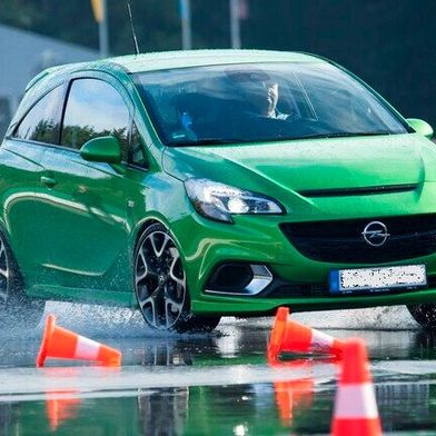 Ausgetestet! Für die Opel-Testzentren Rüsselsheim und Rodgau-Dudenhofen ist es erst mal vorbei, denn der Betreiber Segula Technologies ist insolvent. Das hat leider auch personelle Konsequenzen ... (Bild: Opel)