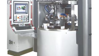 Die Fünf-Achs-CNC-Werkzeugschleifmaschine ermöglicht mit ihrer hohen Steifigkeit das genaue Schleifen von Kleinstwerkzeugen.  (Bild: Hawema)