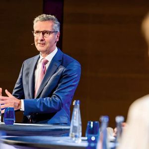 Robert Friedmann, Sprecher der Würth-Gruppe, ist sich sicher: „Eine agile Arbeitswelt heißt, dass Mitarbeiterinnen und Mitarbeiter mehr Freiraum genießen können, um ihre Ideen und ihre Kreativität positiv ins Spiel bringen zu können.“(Bild:  TU München)