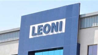 Der Kabel-Könner und Automobilzulieferer Leoni kämpft weiter gegen den Schuldenberg, während die Aktie zweistellige Wertminderungen verzeichnet. (Bild: Leoni)