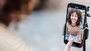 Die Zusammenarbeit mit Influencer im Bereich der sozialen Medien spielt für viele Unternehmen insbesondere eine zunehmend wichtige Rolle. (Bild: pexels)