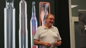 Stefan Zecha, Geschäftsführer Zecha Hartmetall-Werkzeugfabrikation GmbH: "Unsere Unternehmen brauchen bessere Rahmenbedingungen. Wir brauchen mehr Vertrauen in Unternehmertum. Wir brauchen weniger Bürokratie. Wir brauchen wettbewerbsfähige Energiekosten. Wir brauchen Forschungsförderung, die dort ankommt, wo Innovation tatsächlich entsteht. Und wir brauchen Technologieoffenheit." (Bild: Maschinenmarkt/rw)