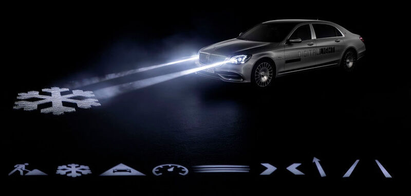 In der Mercedes-Maybach S-Klasse bietet Daimler mit Digital Light LED-Scheinwerfer mit einer Auflösung von mehr als zwei Millionen Pixeln. Ausgewählte Flottenkunden sollen voraussichtlich im ersten Halbjahr 2018 bedient werden.