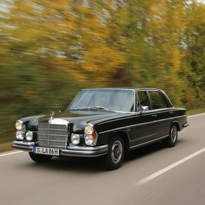 (Daimler AG)
