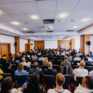 Ausgebucht: Den Smart Factory Day 2023 in Ingolstadt besuchten rund 110 Fachexperten aus der Produktion.(Bild:  www.bkfotofilm.de)