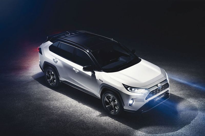 Vermutlich 2019 wird Toyota die fünfte Generation des RAV4 in Deutschland auf den Markt bringen. (Bild: Toyota)