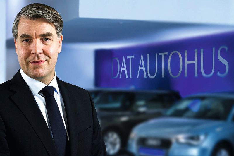 Claus-Peter Erichsen, Prokurist. (Dat Autohus)