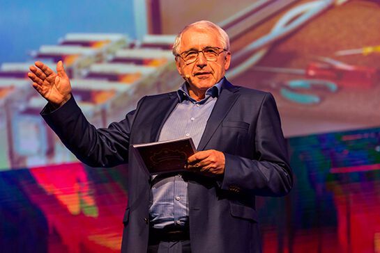 Günter Kech hat die Geschicke von Vega jahrzehntelang gelenkt. Jetzt verabschiedet er sich in den Ruhestand. (Bild: Vega)