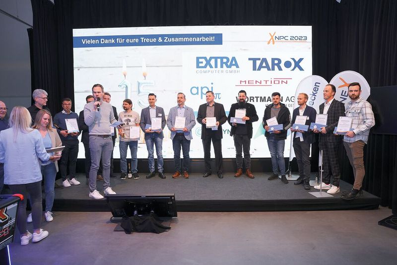 Einige Lieferanten feierten 10- und 15-jährige Partnerschaft mit Nordanex und bekamen ein Jubiläumszertifikat. (Bild: Nordanex)